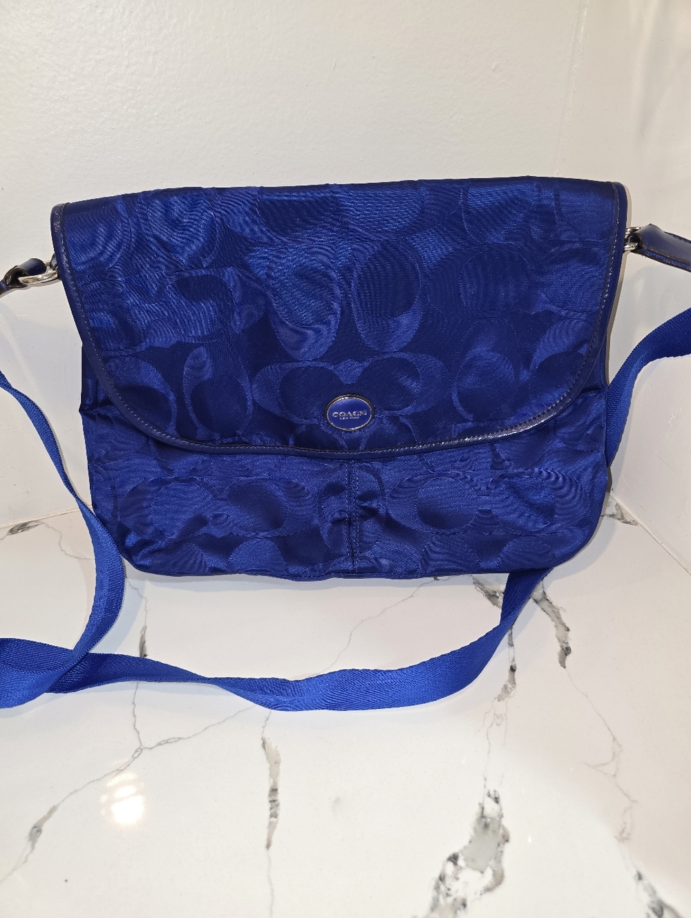 Coach 77490 Blue Signature Nylon Messenger Crossbody Bag Coach New York purse